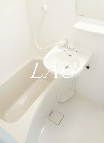 バス・シャワールーム　お風呂です。