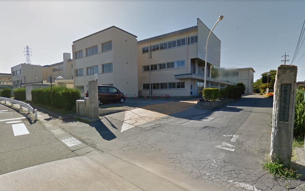 小学校　小諸市立美南ガ丘小学校（小学校）まで345m