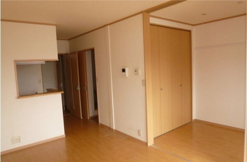 居室・リビング　図面と現状に相違がある場合には現状を優先