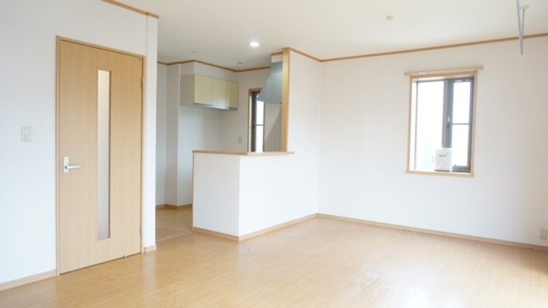 居室・リビング　図面と現状に相違がある場合には現状を優先