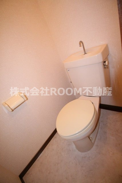 トイレ　落ち着いたトイレです