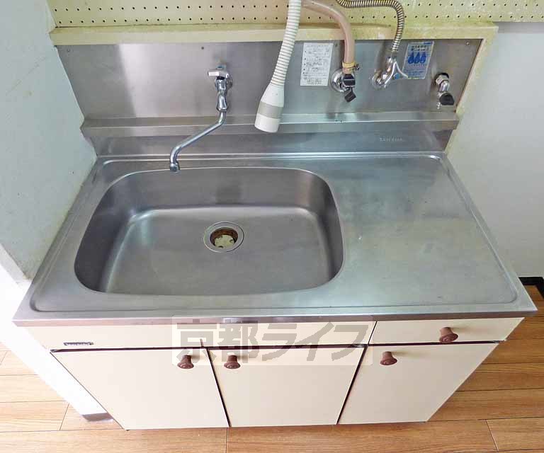 キッチン　キッチンです。