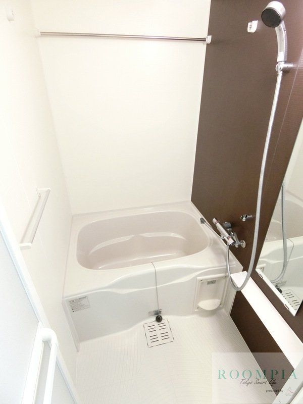 バス・シャワールーム　バス