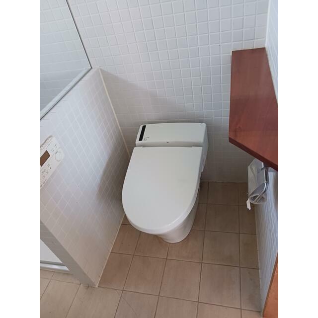 トイレ　ウォシュレット