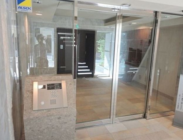 セキュリティ　★安心のオートロック完備★