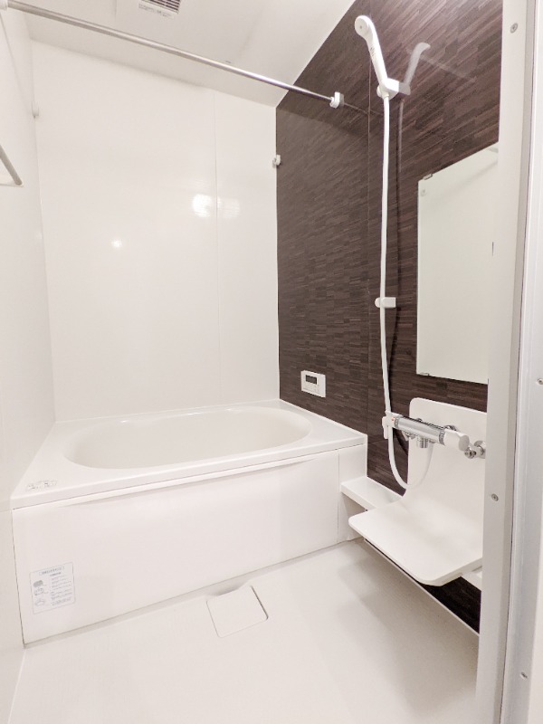 バス・シャワールーム　図面と現状に相違がある場合には現状を優先