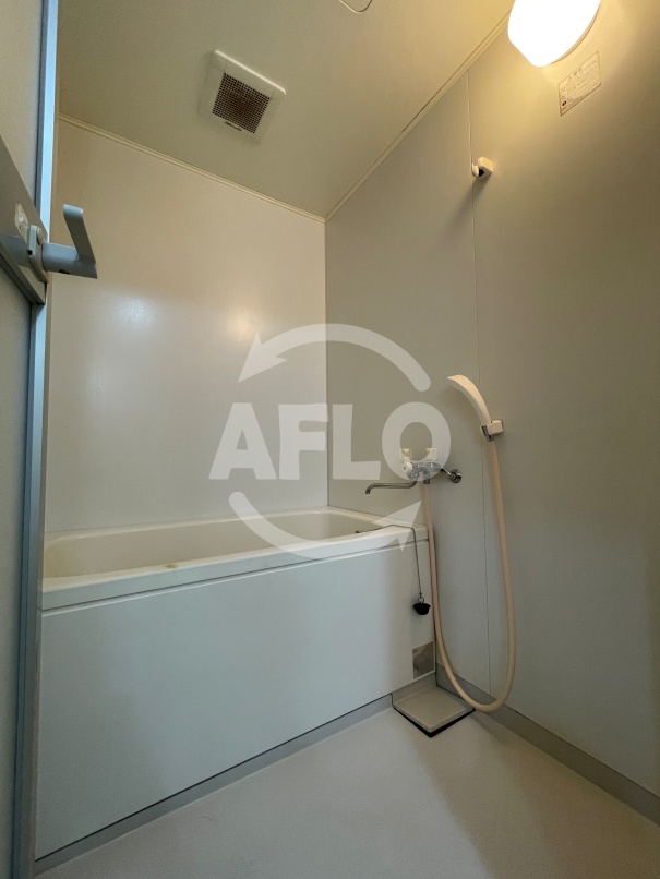 バス・シャワールーム　フォレスタ育和　浴室