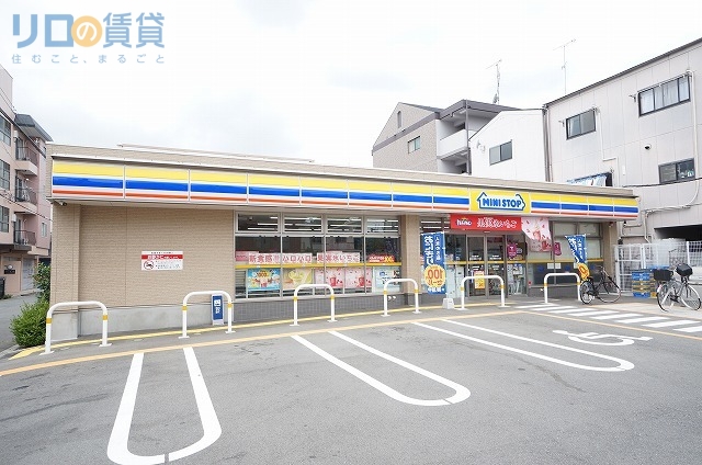 コンビニ　ミニストップ東淀川豊里4丁目店（コンビニ）まで499m