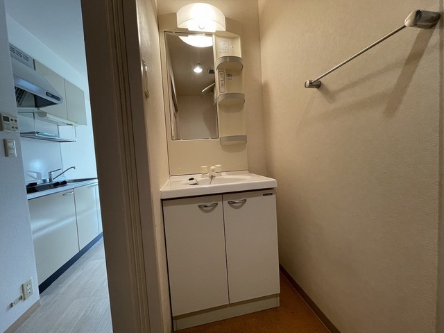 洗面設備　※参考別号室です