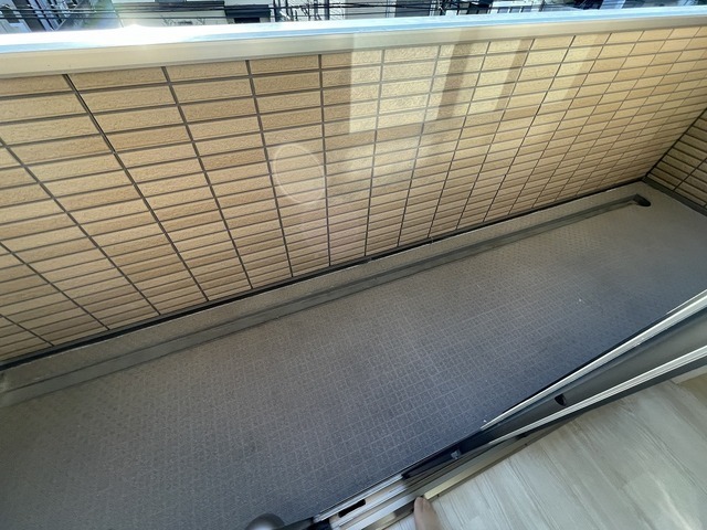 バルコニー　※参考別号室です