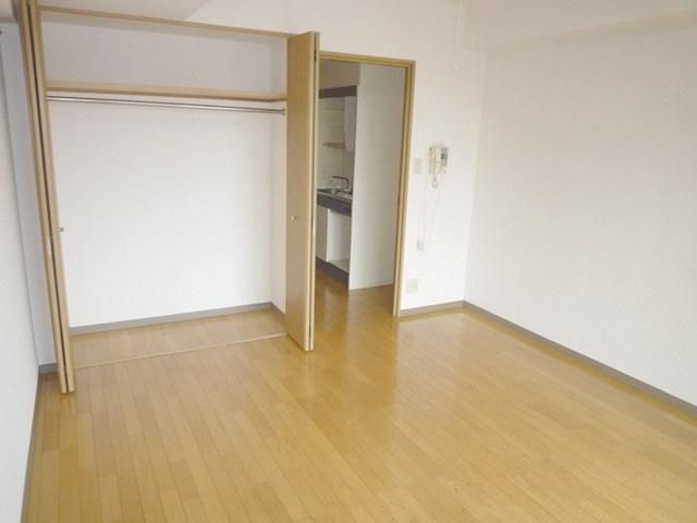 収納　★明るいお部屋★