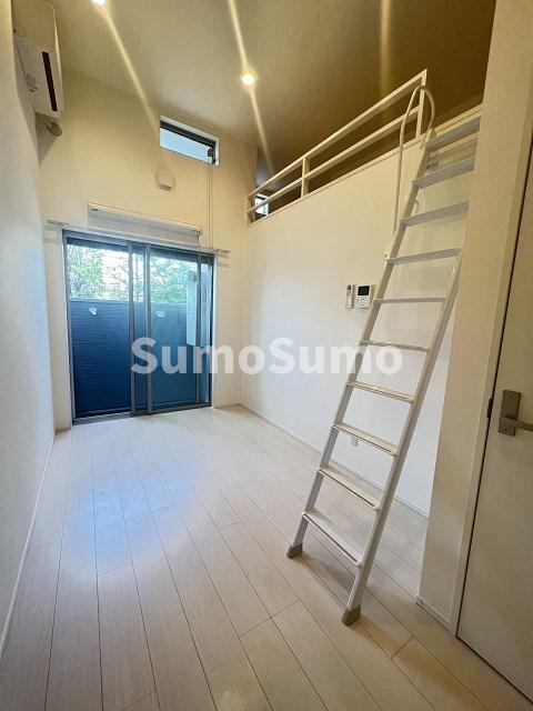 居室・リビング　ゆったりとした居間です