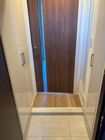 玄関　参考写真