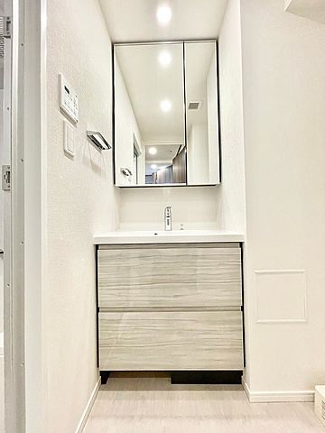 洗面設備　参考写真