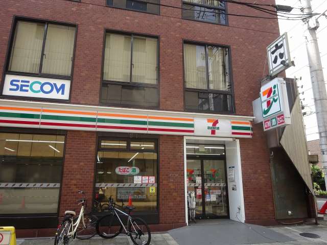 コンビニ　セブン－イレブン大阪淡路町２丁目店（コンビニ）まで83m
