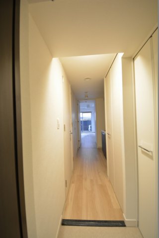 その他　プレサンス高津公園ディオ　玄関