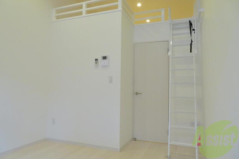 その他部屋・スペース　白を基調とした清潔感いっぱいの寝室になります