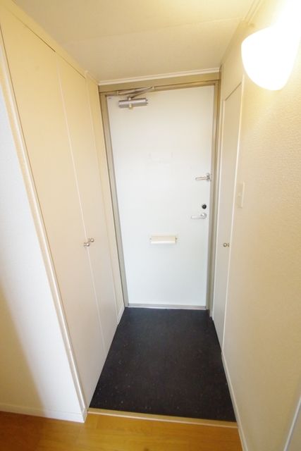 玄関　★お問い合わせはタウンハウジング町田店まで★