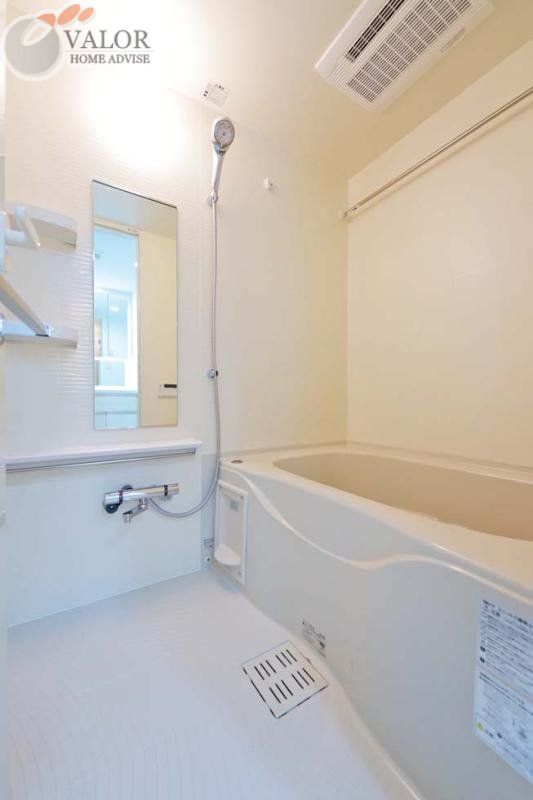 バス・シャワールーム　バス