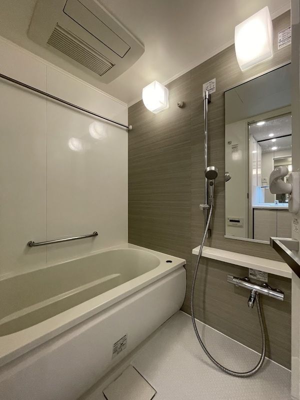 バス・シャワールーム　☆リラックスできるお風呂☆