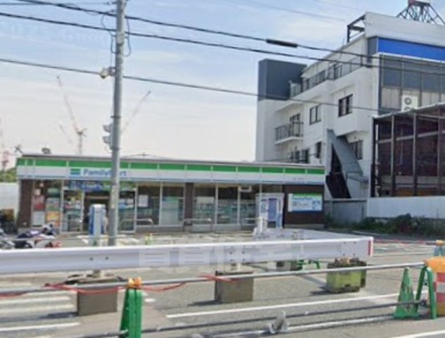 コンビニ　ファミリーマート　豊中大黒町（コンビニ）まで662m