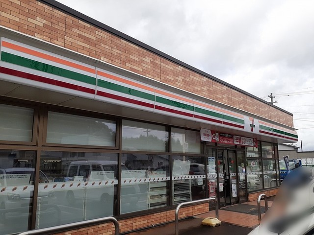 コンビニ　セブンイレブン大館池内店（コンビニ）まで1408m