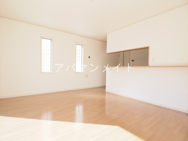 居室・リビング　広いリビングです！