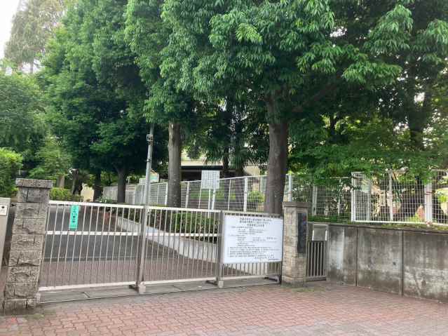 小学校　横浜市立鶴ケ峯小学校（小学校）まで514m