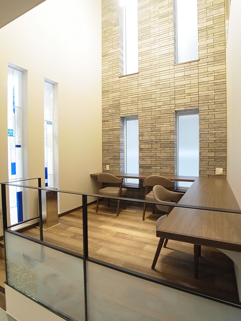 エントランス　エントランス内共用スペース