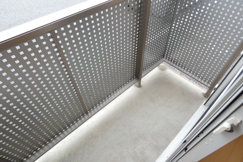 バルコニー　図面と現状に相違がある場合には現状を優先