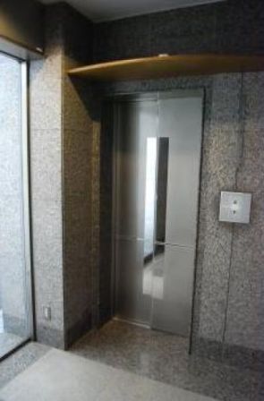 その他設備　エレベーター