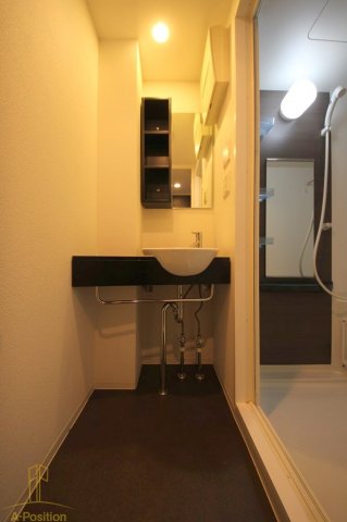 洗面設備　SERENiTE本町エコート