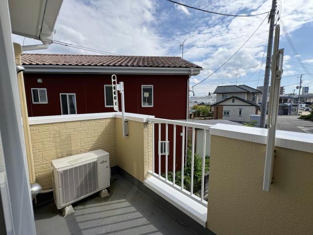 バルコニー　（別部屋イメージ）