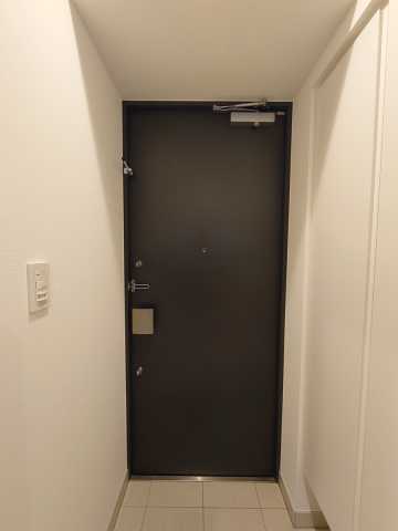 ヒューリックレジデンス新宿戸山の玄関写真