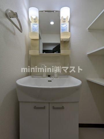 洗面設備　同マンション内・別居室参考写真