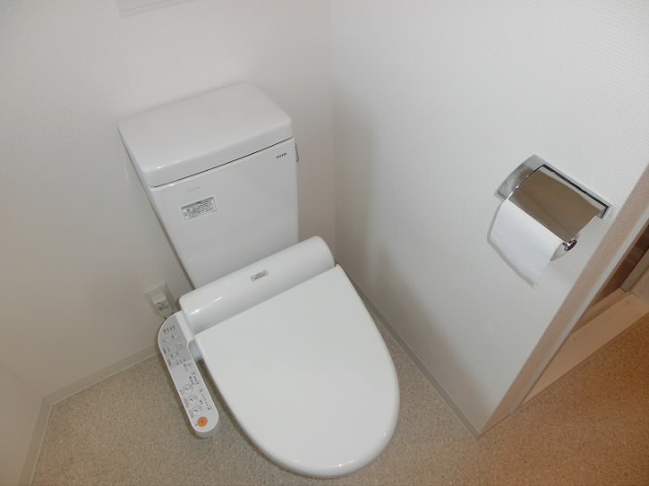 トイレ　※別部屋の写真です