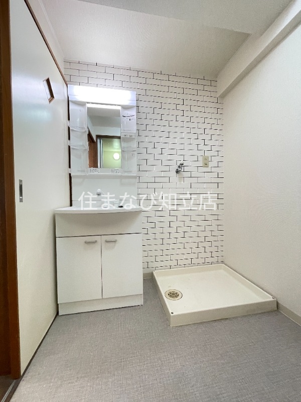 洗面設備　別部屋写真