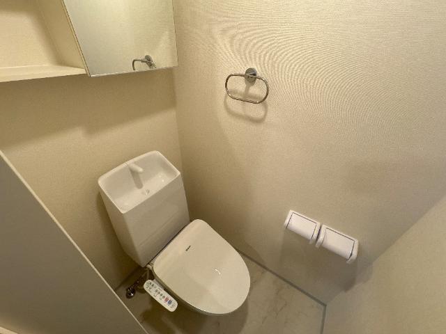 トイレ　シャワー付トイレ