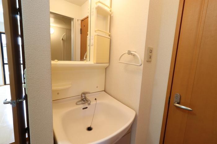 洗面設備　洗面所