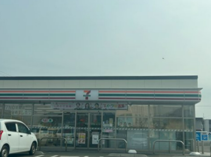 コンビニ　セブンイレブン 今治北高下町1丁目店（コンビニ）まで540m