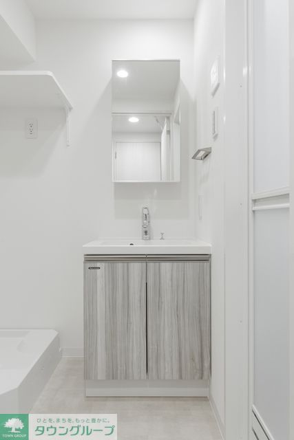 洗面設備　A-1タイプ2023年3月撮影 同タイプ802号室の写真で…