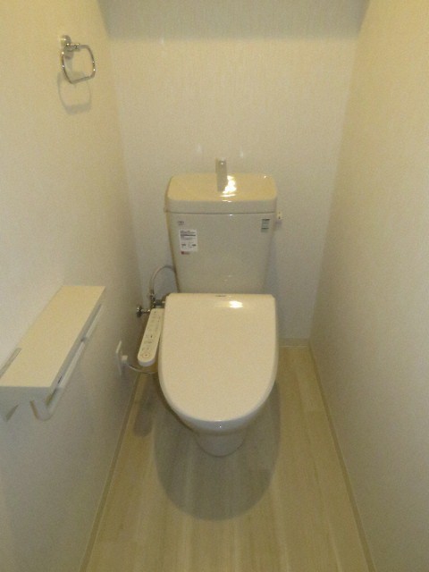 トイレ　ウォシュレット設置済みです！