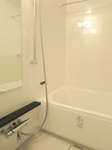 バス・シャワールーム　浴室