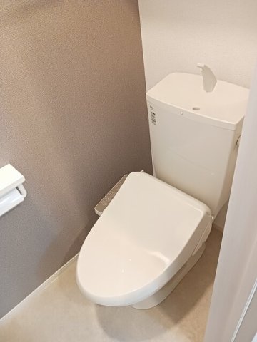 トイレ　ゆったりとした空間のトイレです