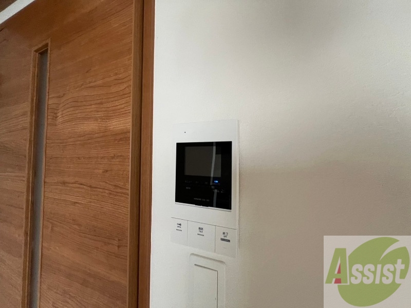 セキュリティ　インターホンで来客確認ができます。安心ですね。