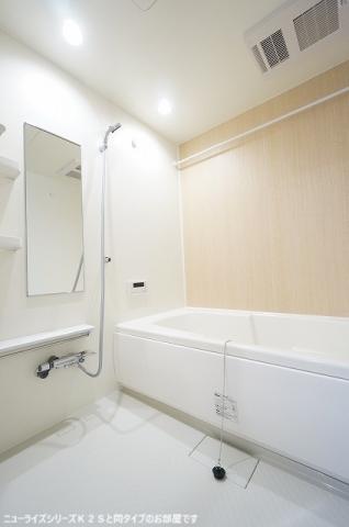 バス・シャワールーム　※同タイプ部屋の写真です。