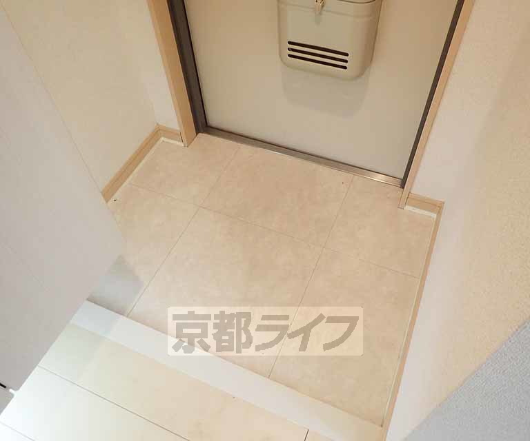 玄関　すっきりとした玄関です。