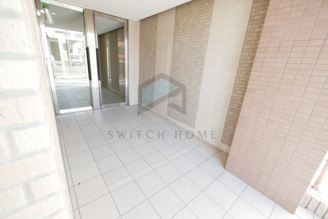 エントランス　建物の内部です