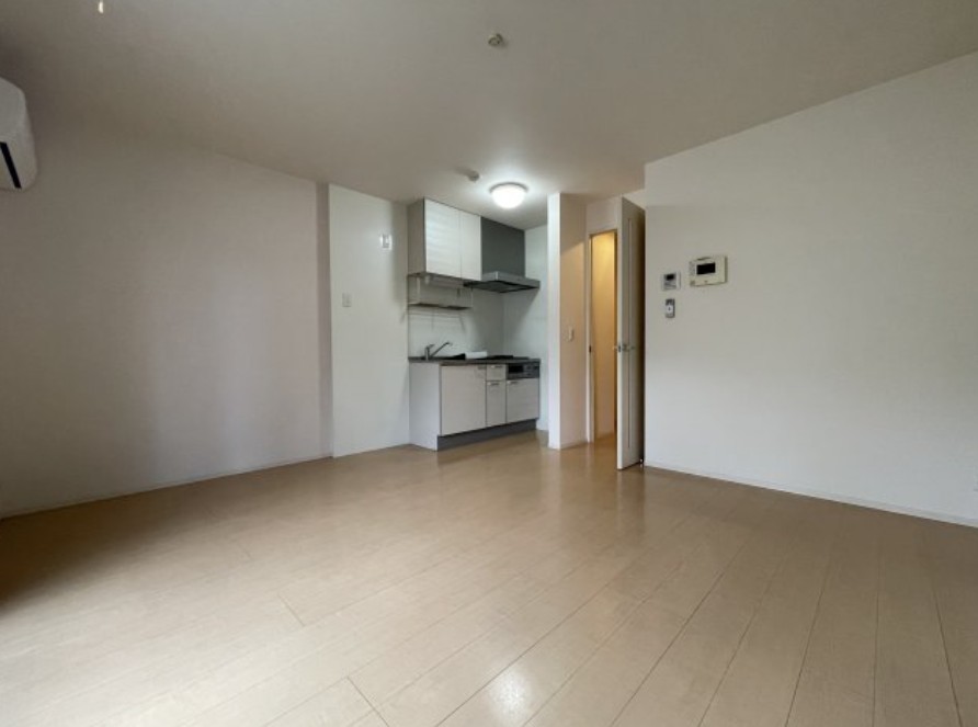 居室・リビング　※別部屋参考写真