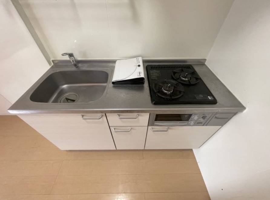 キッチン　※別部屋参考写真